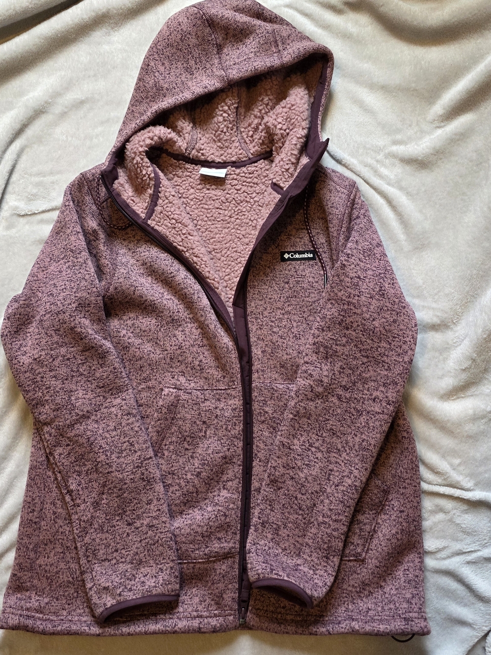 Columbia Women's Hooded Fleece Jacket in Mauve Like New